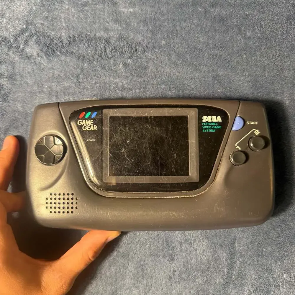 Sega Game Gear Model 2110 UNTESTED NO POWER CORD